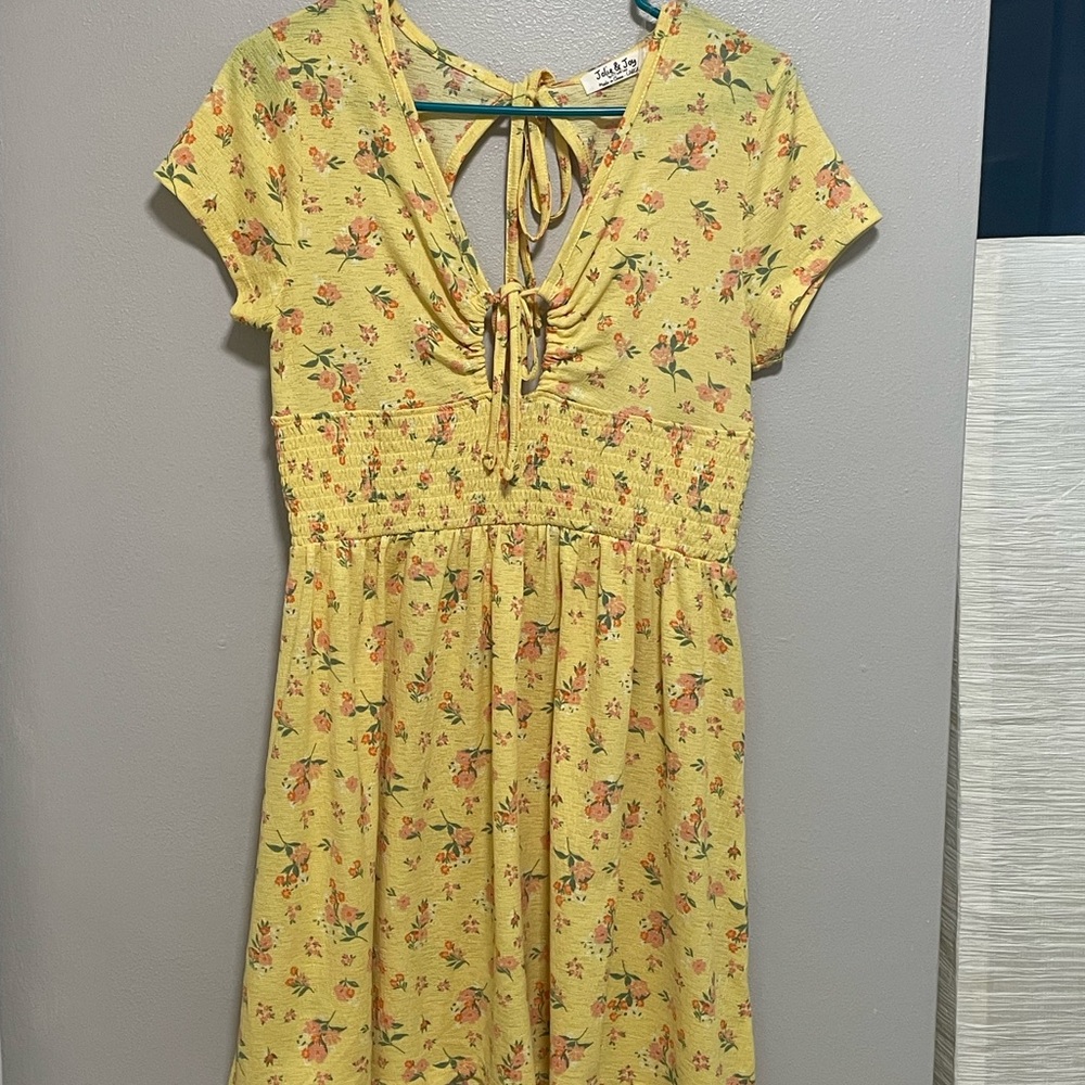 Yellow SunDress with Tie-Back size large